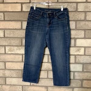 3for$20 Capri size 4 short